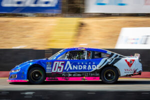 Mateo Girón sube al podio en su debut en la Challenge Series