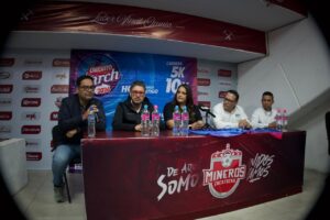 Presentan en conferencia de prensa la Carrera Zacatecas Skarch 2026 5K y 10K